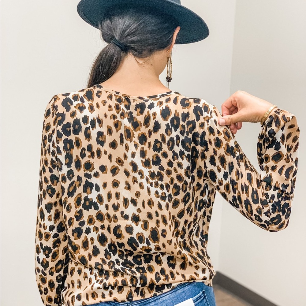 Leopard top